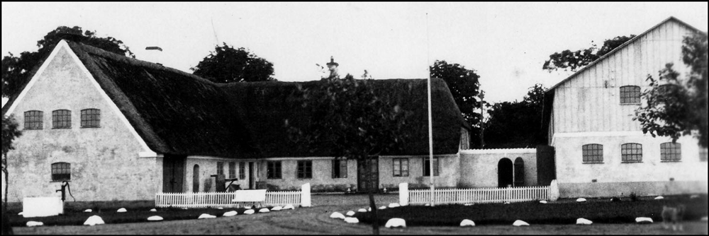 gaardbilleder/12-tirslund-sognevej-7-ca-1954.png