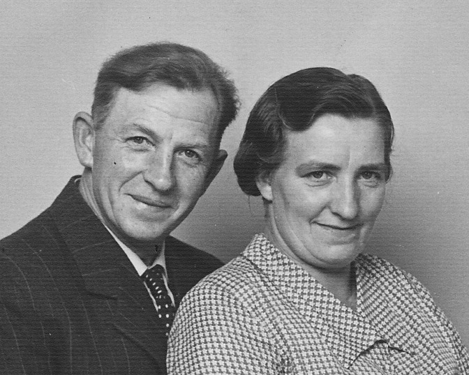 portraetter/34-elvine-og-soeren-hansen.jpg