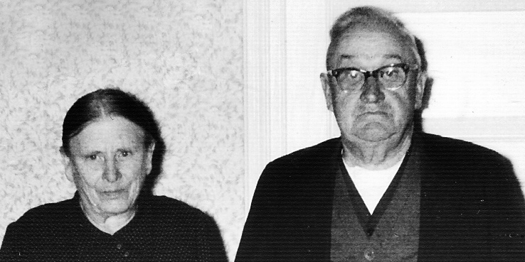 portraetter/44-eline-og-grejs-skoett-petersen.jpg